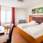 فندق Hotel-restaurant Ochsen 3*